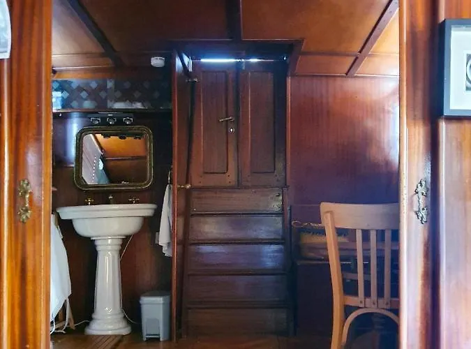 Bateau Péniche - Euratechnologie Lila